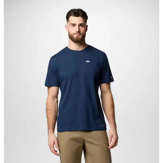 A front view of the Columbia Sportswear Men's Thistletown Hills Pocket Tee in Safari Heather on a model against a light background.