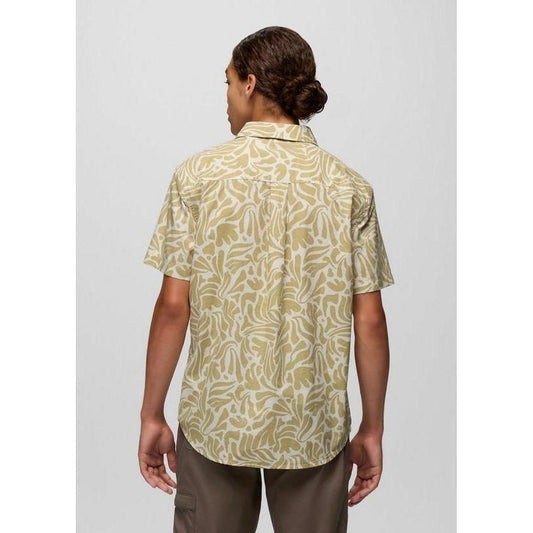 Back view of the Prana Sample - Men's Stimmersee Shirt in Beach Pebble Seaweed on a model against a plain background.