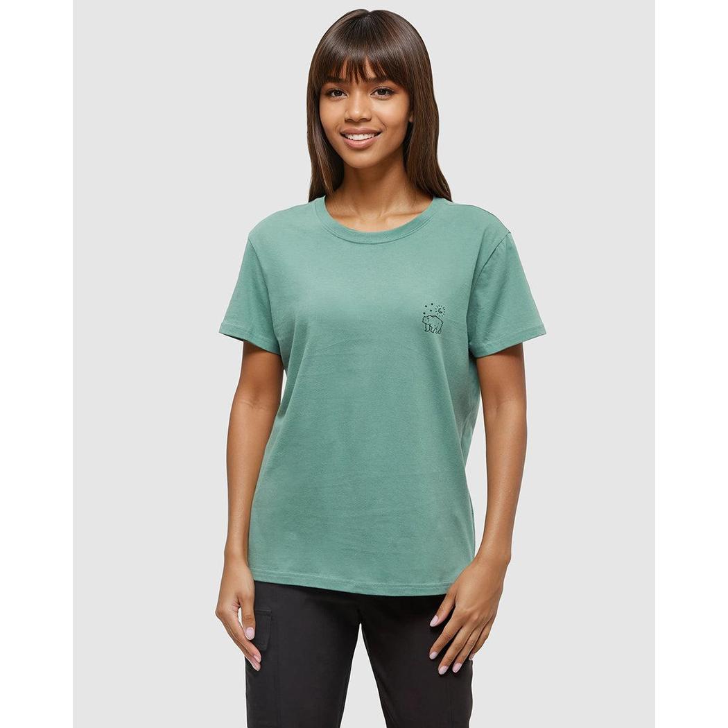 A front view of the Tentree Women's Regenerative Boreal Bear T-Shirt in JadeMetoriBlack on a model against a light gray background.
