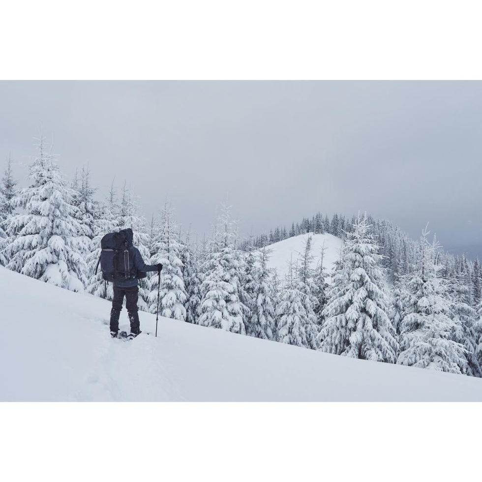 Snow Backpacking 101: Four-Season Shelters, Stove Choices, and Safety Essentials-Appalachian Outfitters