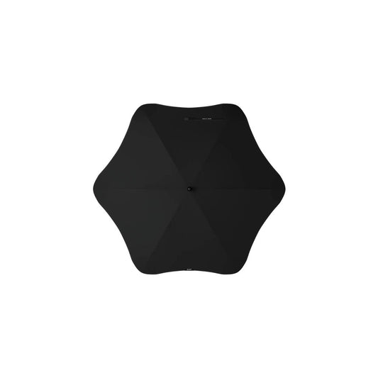 A top-down view of the Blunt Classic Black umbrella with a white background.