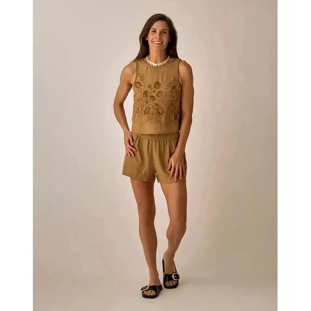 Carve Designs Women's Hellie Linen Short-Women's - Clothing - Bottoms-Appalachian Outfitters