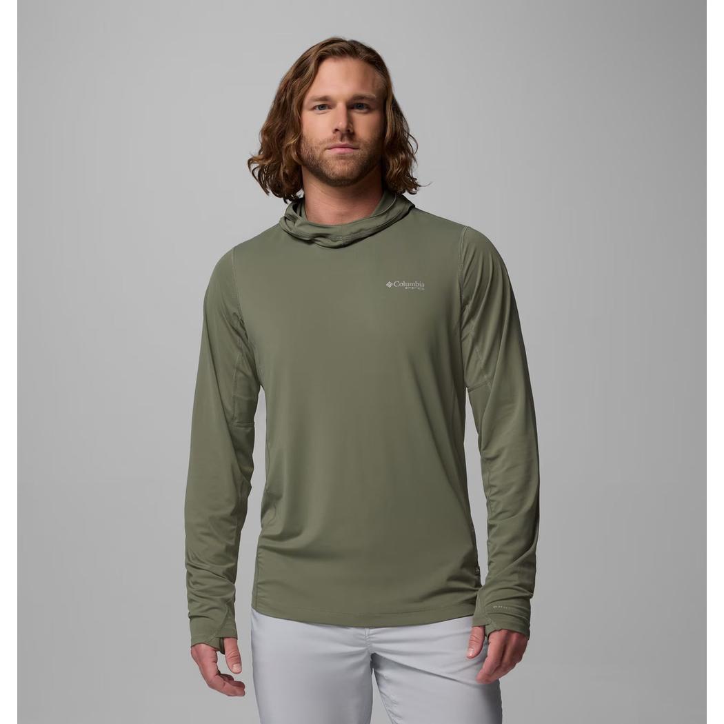 A front view of the Columbia Sportswear Men's Shoaltech Hoodie in Cypress on a model against a gray background.