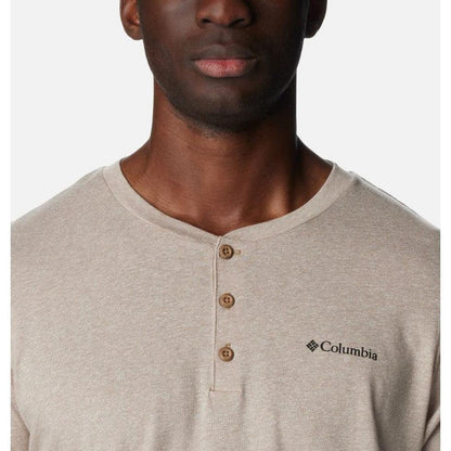 A front view of the Columbia Sportswear Men's Thisltetown Hills Henley in Delta Heather showing the three-button placket and logo on the chest.