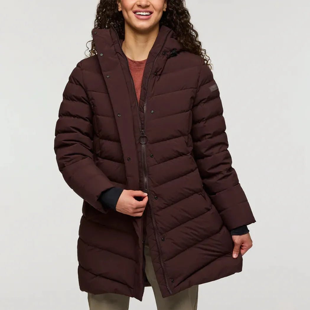A front view of the Cotopaxi Women's Alivio Down Parka in Coffee showing the hood and zipper against a plain background.