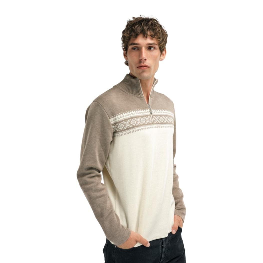 A front view of the Dale Of Norway Men's Dalestølen Sweater in Navy Offwhite with a patterned yoke, worn by a model against a white background.
