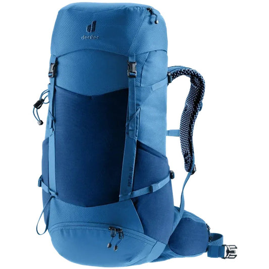 Side view of the Deuter Futura 32 in Nightblue Baltic showing the padded shoulder straps against a white background.