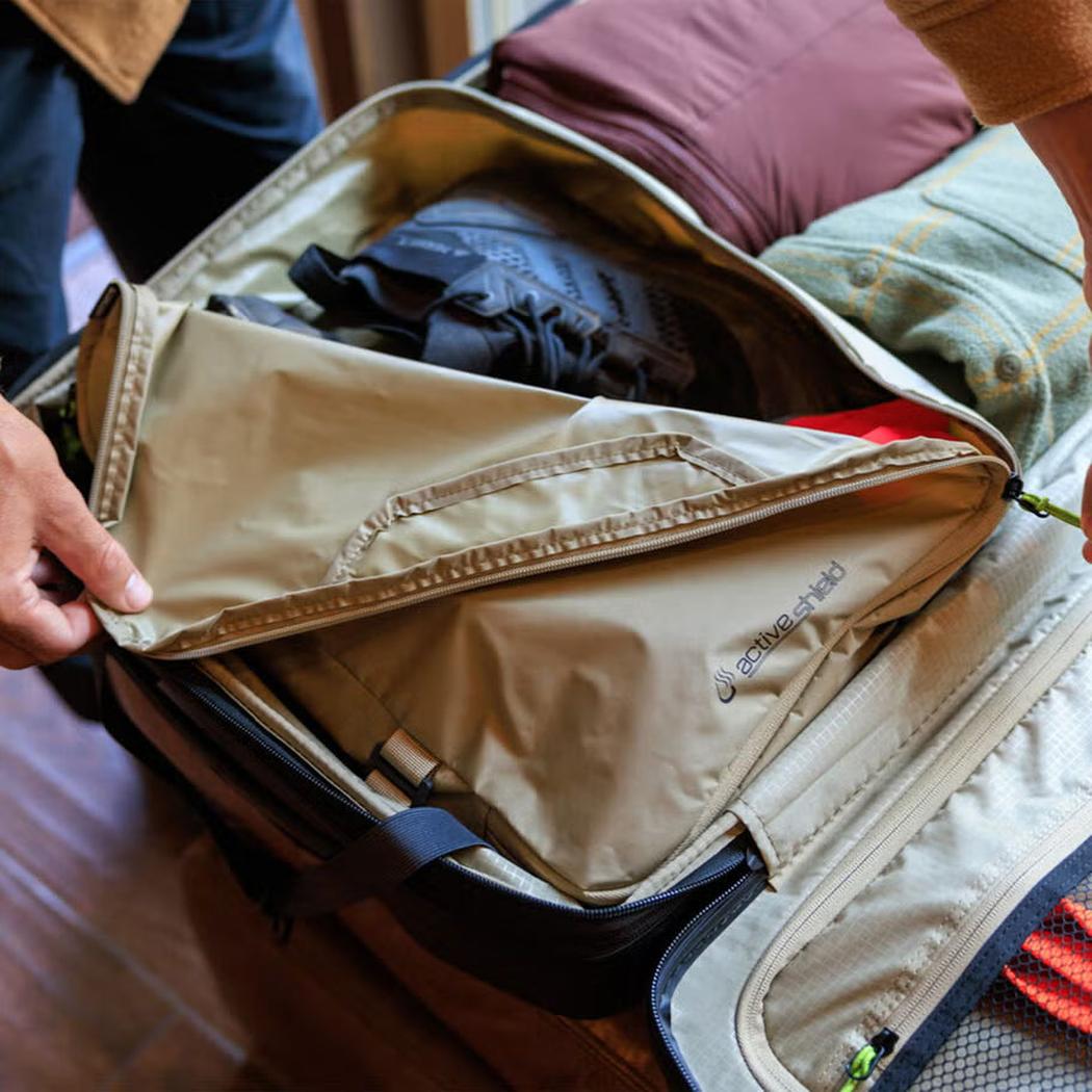 Gregory Cache Large Spinner-Travel - Luggage-Appalachian Outfitters