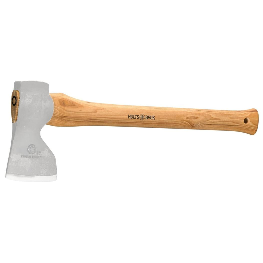 A side view of the Hults Bruk Stålberg Replacement Handle - 20” axe with a natural wooden handle and a gray metal head against a white background.