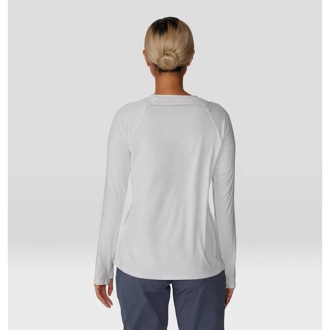 Back view of the Mountain Hardwear Women's Crater Lake Long Sleeve in Fogbank on a model against a plain background.