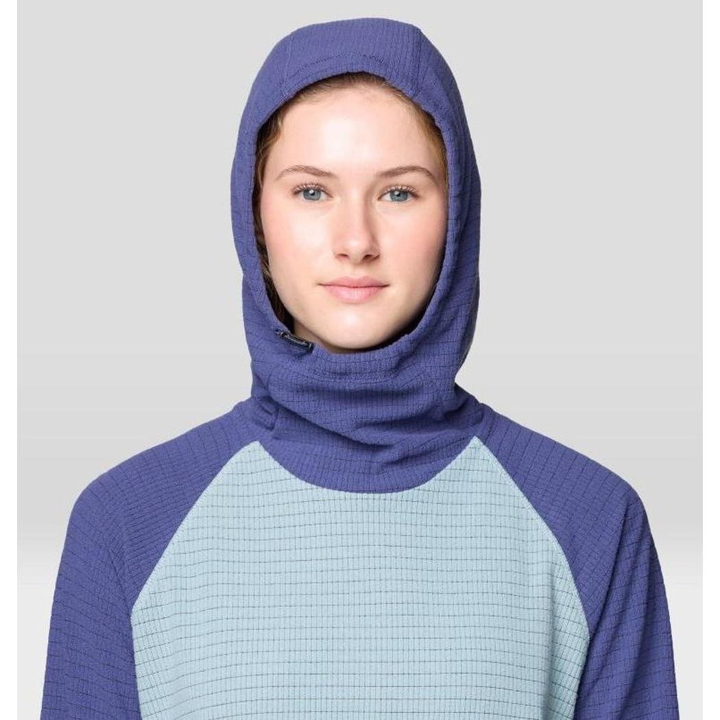 A front view of the Mountain Hardwear Women's Summit Grid Tunic Hoody in Ice Shadow/Lapis Dusk against a light gray background.