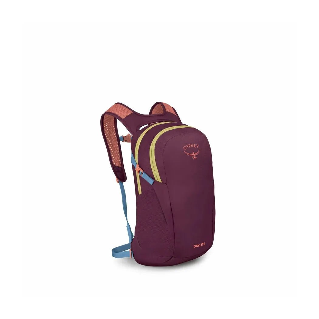 A front view of the Osprey Daylite backpack in Black with a white background.