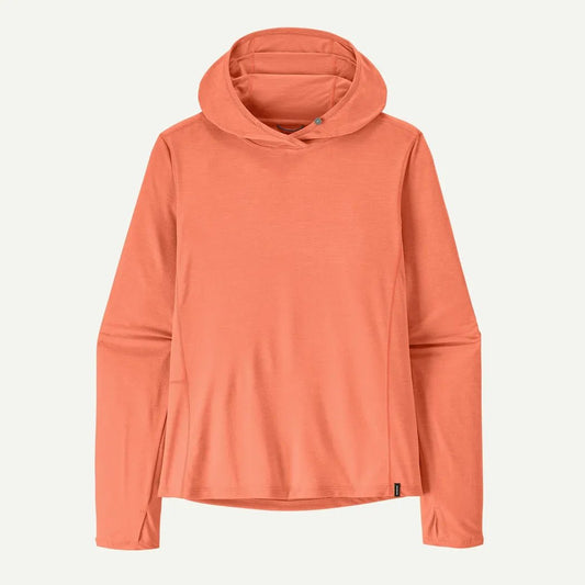 A front view of the Patagonia Women's Cap Cool Sun Hoody in Mellow Melon - Peach Sherbet X - Dye against a white background.