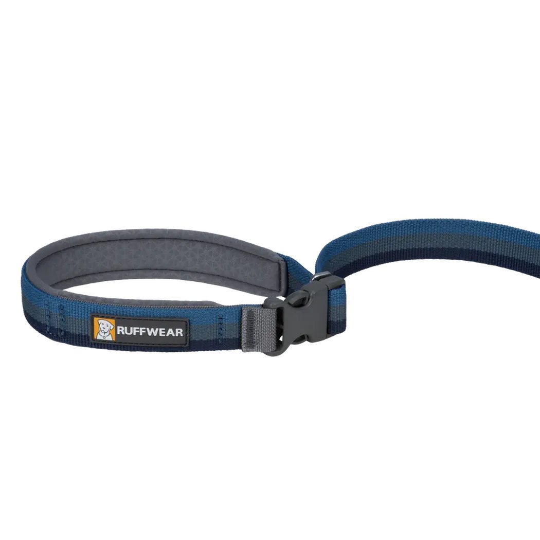A side view of the Ruffwear Roamer Leash in Orion Blue showing the padded collar and attached leash against a white background.
