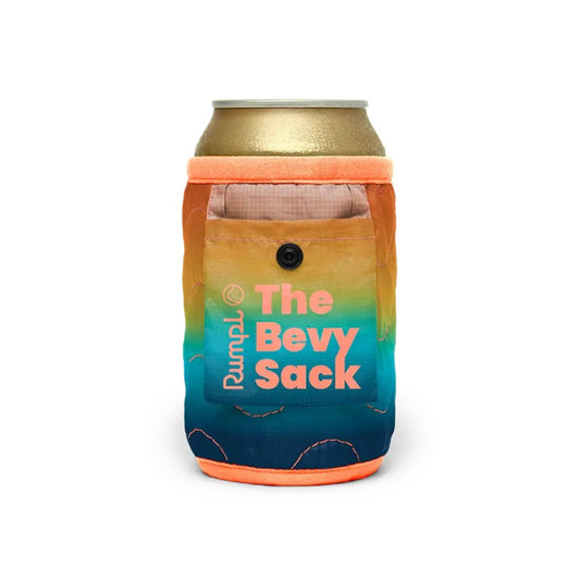 A front view of the Rumpl Bevy Sack in Baja Fade with a gold can inside against a white background.