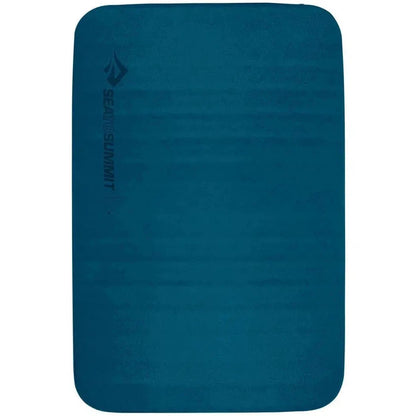 A side view of the Sea To Summit Comfort Deluxe Sl Mat-Double in blue against a white background.