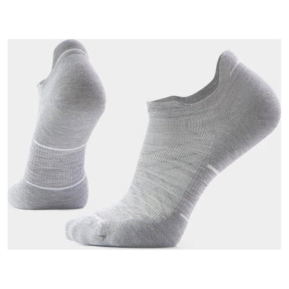 Side view of the Smartwool Run Targeted Cushion Low Ankle Socks in Ash/Winter Moss showing the low ankle cut and cushioned sole against a white background.