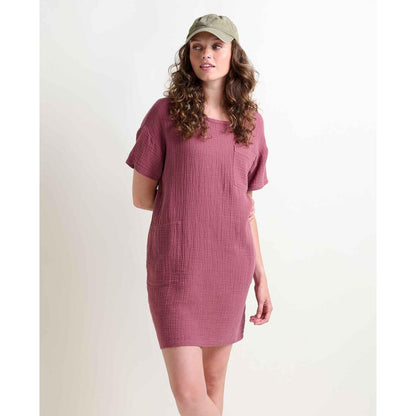 A front view of the Toad & Co Women's Tate Double Weave Short Sleeve Dress in Wild Ginger on a model against a white background.
